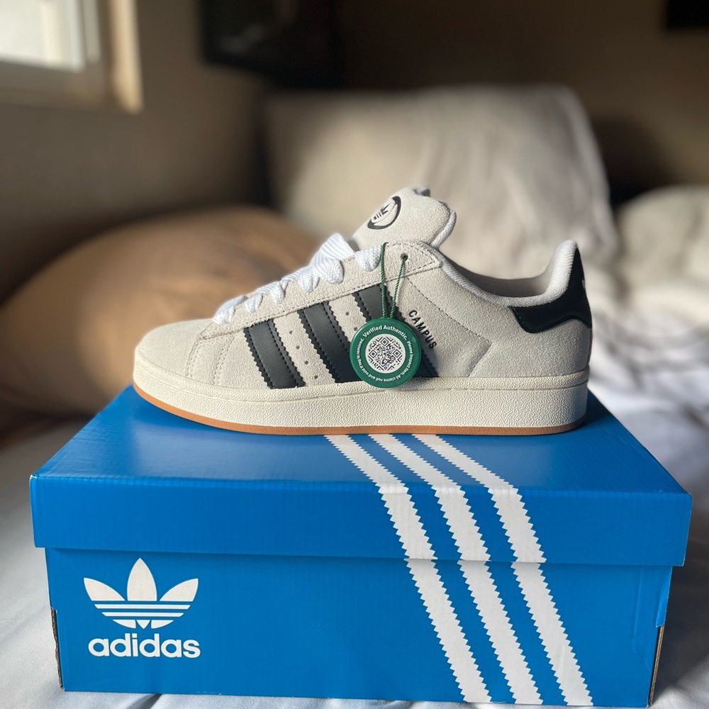 Adidas Men's Gray and Black Sneakers